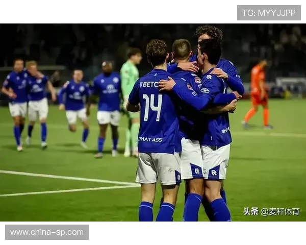 荷乙邓伯什祝贺王博豪制胜点球勇夺U23亚洲杯