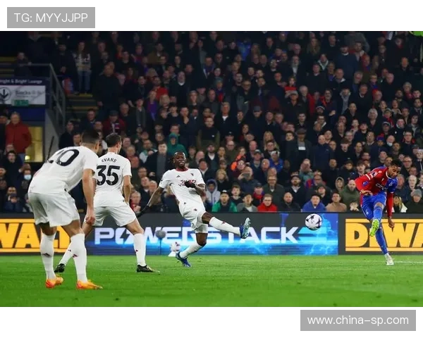 格拉斯纳与水晶宫：未来未卜的最后篇章